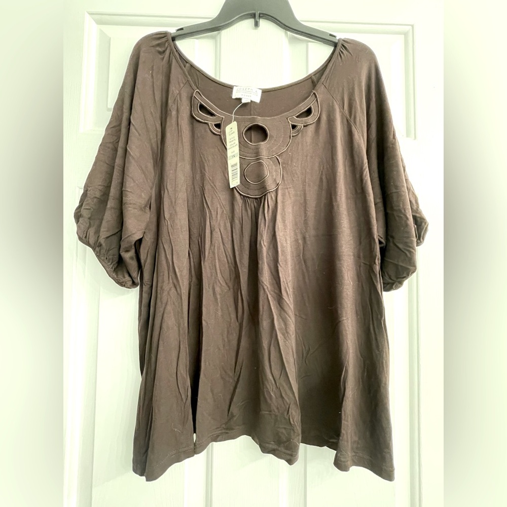 NWT size 1x Joseph A women’s top.